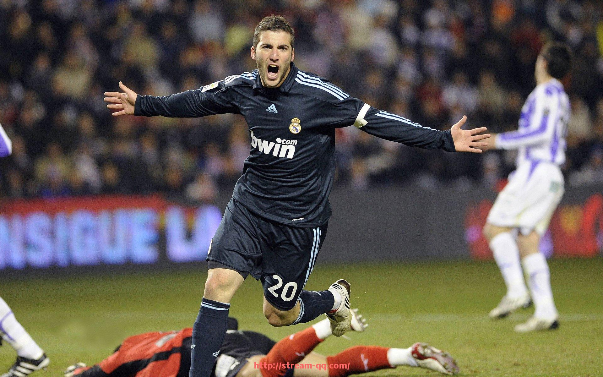 企鹅直播-法甲球员职业生涯关键数据与发展趋势详述