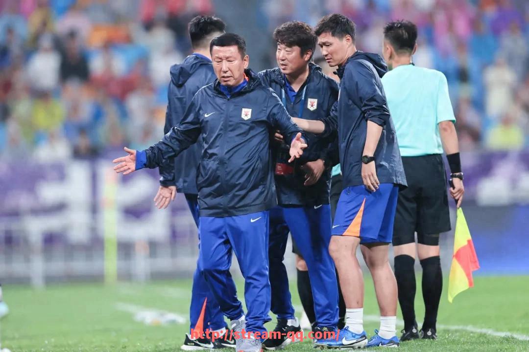企鹅直播-CBA篮球足球队球员：CBA联赛中的篮球球员是否也参与足球比赛？